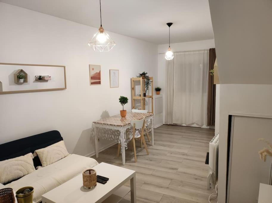 Charmant Appartement Avec Terrasse Proche Paris Le Perreux-Sur-Marne Esterno foto